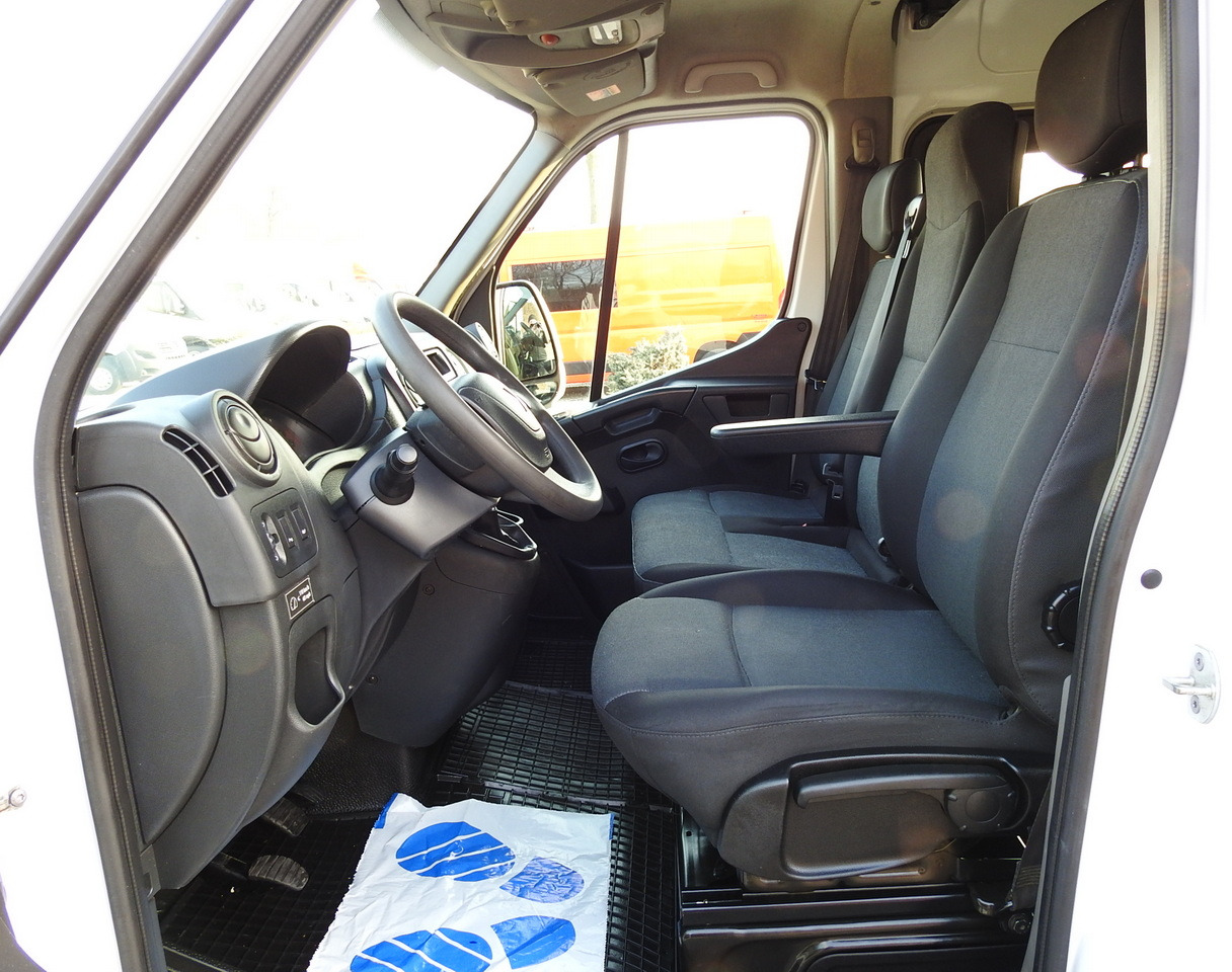 Fourgon utilitaire RENAULT MASTER BOX DELIVERY VAN 7 SEATS CRUISE CONTROL AIR CONDITIONING  130HP: photos 20