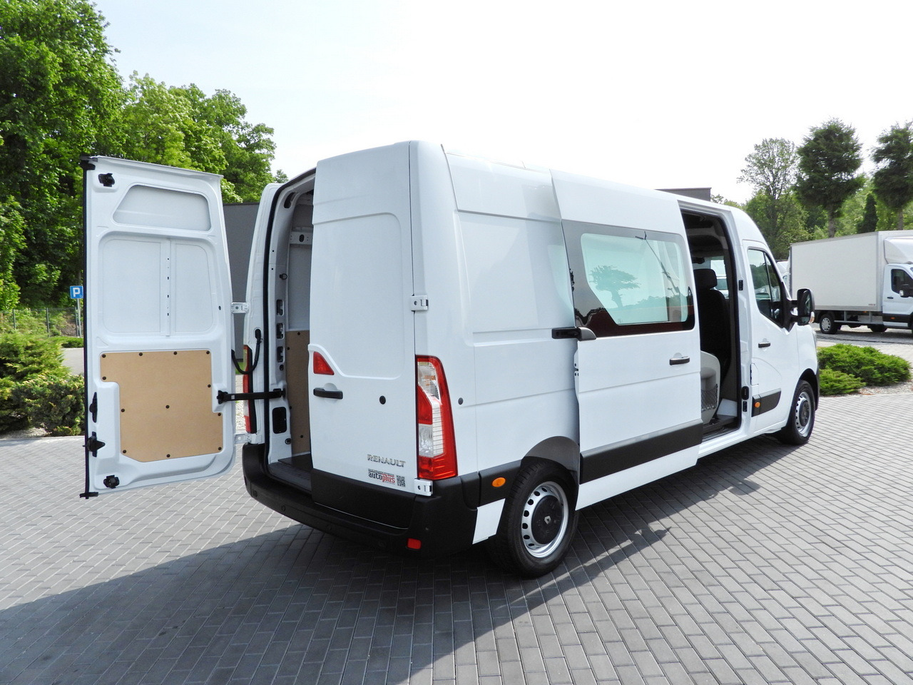 RENAULT MASTER BOX DELIVERY VAN 7 SEATS CRUISE CONTROL NAVIGATION LED LIGHTS AIR CONDITIONING 140HP - Fourgon utilitaire: photos 3 RENAULT MASTER BOX DELIVERY VAN 7 SEATS CRUISE CONTROL NAVIGATION LED LIGHTS AIR CONDITIONING 140HP - Fourgon utilitaire: photos 3