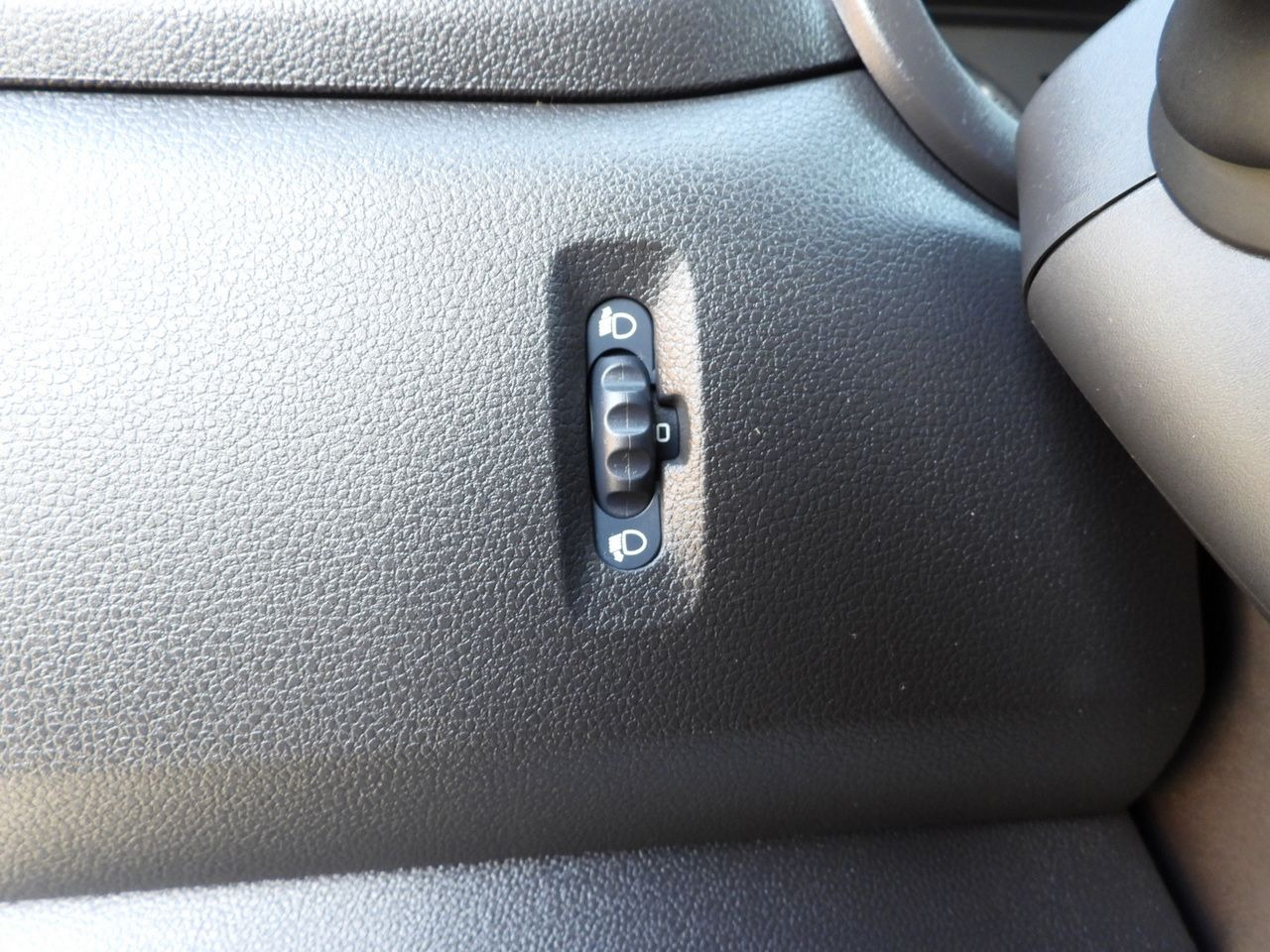 Fourgon RENAULT MASTER BOX LIFT 8 PALLETS CRUISE CONTROL LED LIGHTS TWIN WHEELS AIR CONDITIONING 145HP: photos 30 Fourgon RENAULT MASTER BOX LIFT 8 PALLETS CRUISE CONTROL LED LIGHTS TWIN WHEELS AIR CONDITIONING 145HP: photos 30