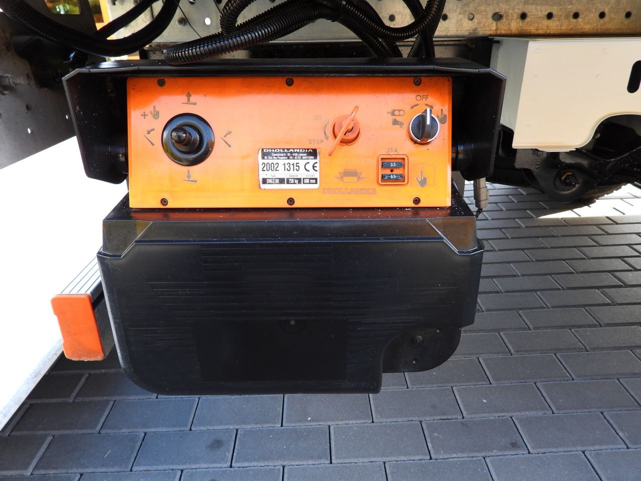 Fourgon RENAULT MASTER BOX LIFT 8 PALLETS CRUISE CONTROL LED LIGHTS TWIN WHEELS AIR CONDITIONING 145HP: photos 24 Fourgon RENAULT MASTER BOX LIFT 8 PALLETS CRUISE CONTROL LED LIGHTS TWIN WHEELS AIR CONDITIONING 145HP: photos 24