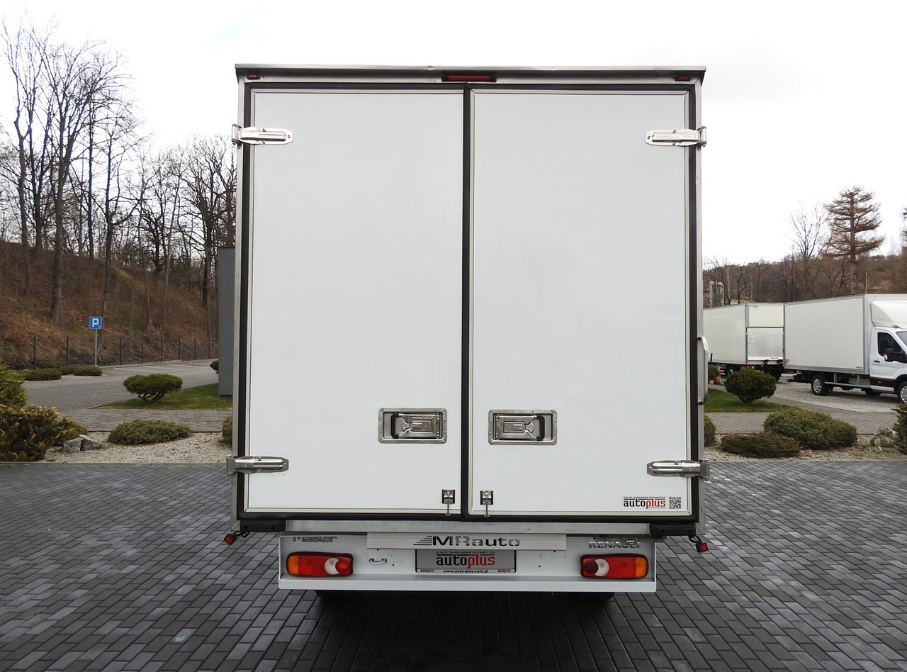 Véhicule utilitaire frigorifique RENAULT MASTER  REGRIGERATOR BOX 0*C LED LIGHTS AIR CONDITIONING  145HP: photos 11
