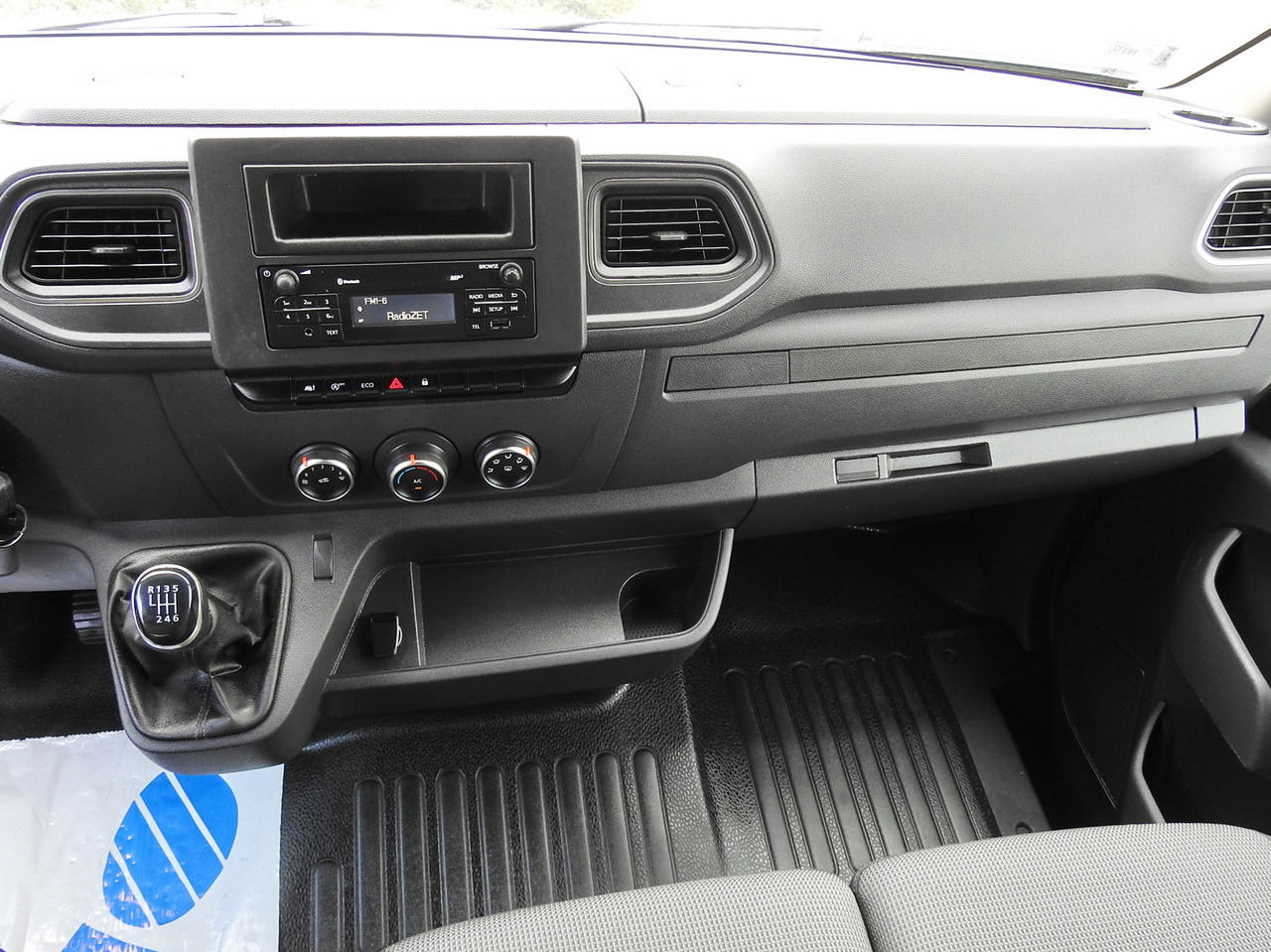 Véhicule utilitaire frigorifique RENAULT MASTER  REGRIGERATOR BOX 0*C LED LIGHTS AIR CONDITIONING  145HP: photos 31