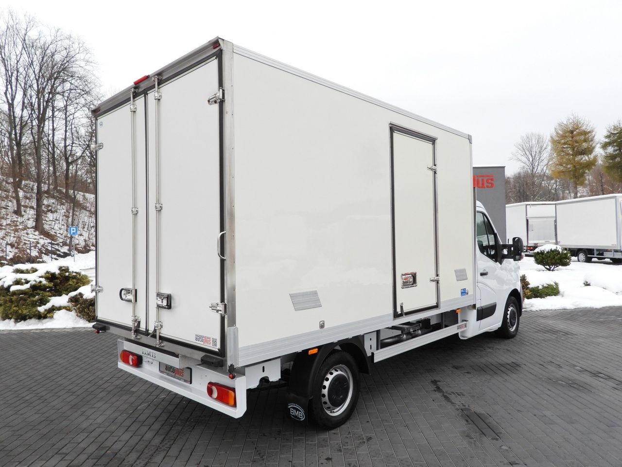 RENAULT MASTER REGRIGERATOR BOX 0*C LED LIGHTS AIR CONDITIONING 165HP - Véhicule utilitaire frigorifique: photos 3 RENAULT MASTER REGRIGERATOR BOX 0*C LED LIGHTS AIR CONDITIONING 165HP - Véhicule utilitaire frigorifique: photos 3