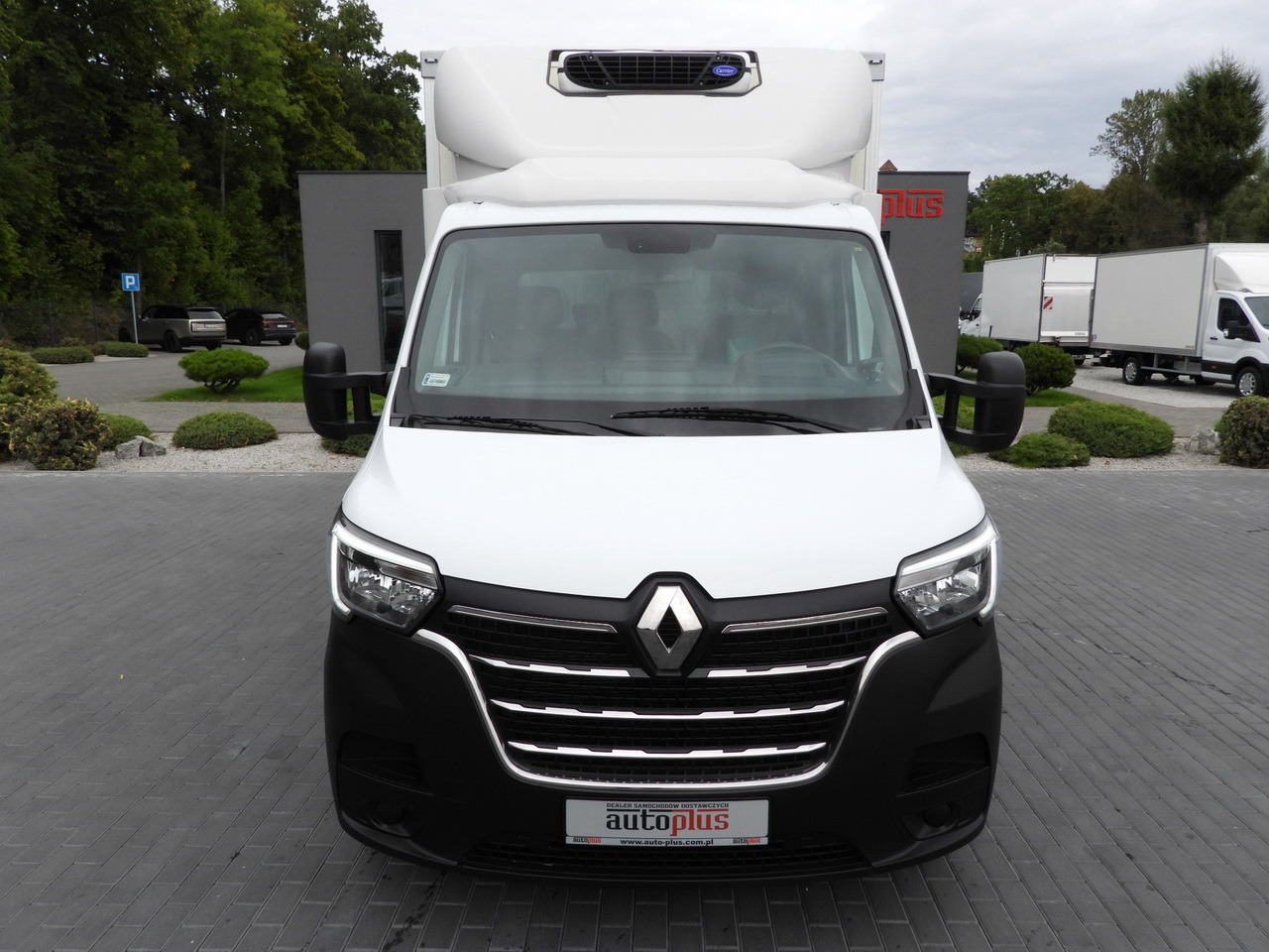 RENAULT MASTER REGRIGERATOR BOX 1*C LED LIGHTS AIR CONDITIONING 165HP - Véhicule utilitaire frigorifique: photos 5 RENAULT MASTER REGRIGERATOR BOX 1*C LED LIGHTS AIR CONDITIONING 165HP - Véhicule utilitaire frigorifique: photos 5