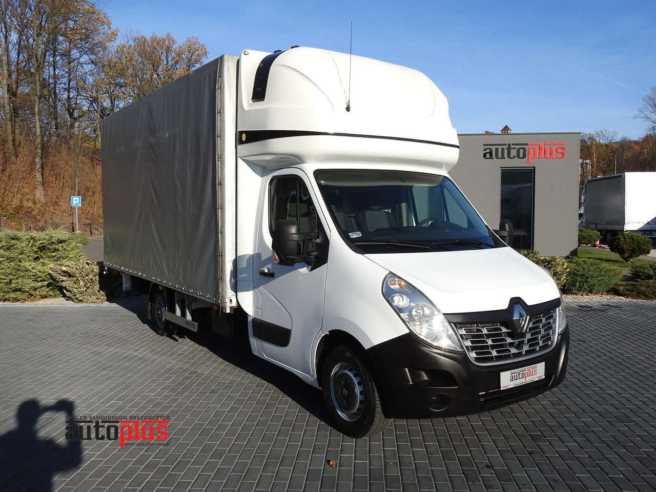 RENAULT MASTER TARPAULIN 10 PALLETS CRUISE CONTROL AIR CONDITIONING PNEUMATICS 170HP - Véhicule utilitaire plateau baché: photos 1 RENAULT MASTER TARPAULIN 10 PALLETS CRUISE CONTROL AIR CONDITIONING PNEUMATICS 170HP - Véhicule utilitaire plateau baché: photos 1