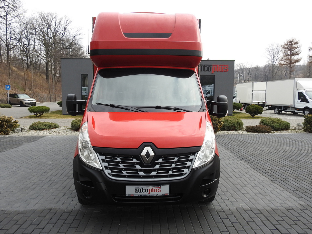 RENAULT MASTER TARPAULIN 10 PALLETS WEBASTO CRUISE CONTROL AIR CONDITIONING 170HP - Véhicule utilitaire plateau baché: photos 5 RENAULT MASTER TARPAULIN 10 PALLETS WEBASTO CRUISE CONTROL AIR CONDITIONING 170HP - Véhicule utilitaire plateau baché: photos 5