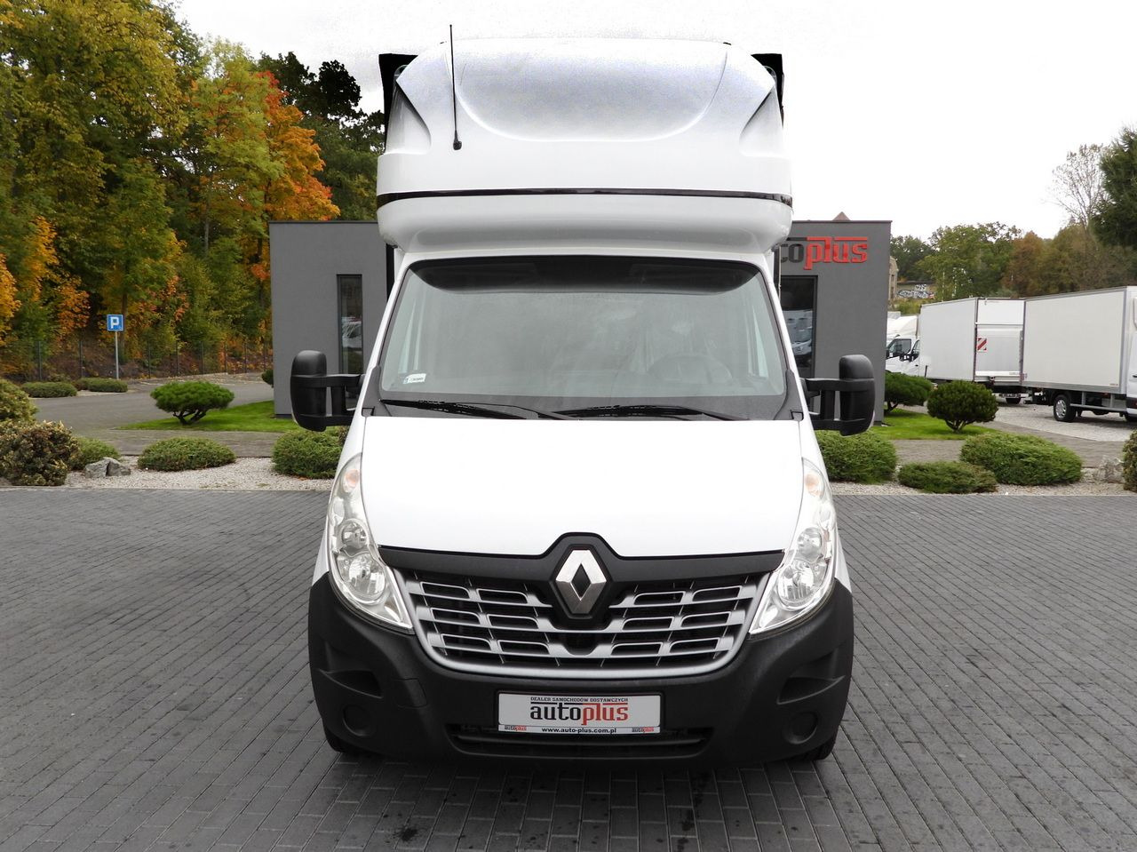 RENAULT MASTER TARPAULIN 10 PALLETS WEBASTO CRUISE CONTROL AIR CONDITIONING 170HP - Véhicule utilitaire plateau baché: photos 5 RENAULT MASTER TARPAULIN 10 PALLETS WEBASTO CRUISE CONTROL AIR CONDITIONING 170HP - Véhicule utilitaire plateau baché: photos 5