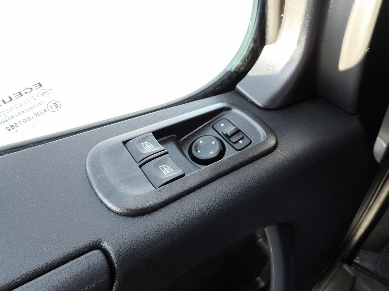 Véhicule utilitaire plateau baché RENAULT MASTER TARPAULIN 10 PALLETS WEBASTO CRUISE CONTROL LED LIGHTS PNEUMATICS AIR CONDITIONING 165HP: photos 29 Véhicule utilitaire plateau baché RENAULT MASTER TARPAULIN 10 PALLETS WEBASTO CRUISE CONTROL LED LIGHTS PNEUMATICS AIR CONDITIONING 165HP: photos 29