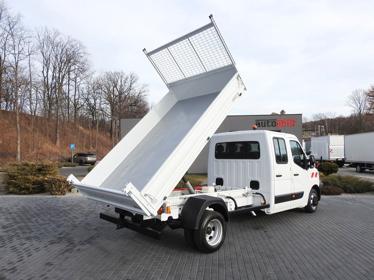 Renault MASTER KIPPER DOPPELKABINE DOKA 6 SITZE TEMPOMAT - Véhicule utilitaire benne, Utilitaire double cabine: photos 3 Renault MASTER KIPPER DOPPELKABINE DOKA 6 SITZE TEMPOMAT - Véhicule utilitaire benne, Utilitaire double cabine: photos 3