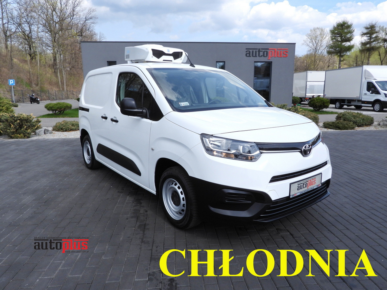 TOYOTA PROACE CITY REFRIGERATOR VAN -15*C POWER SUPPLY 230V CRUISE CONTROL AIR CONDITIONING 100HP - Véhicule utilitaire frigorifique: photos 1 TOYOTA PROACE CITY REFRIGERATOR VAN -15*C POWER SUPPLY 230V CRUISE CONTROL AIR CONDITIONING 100HP - Véhicule utilitaire frigorifique: photos 1