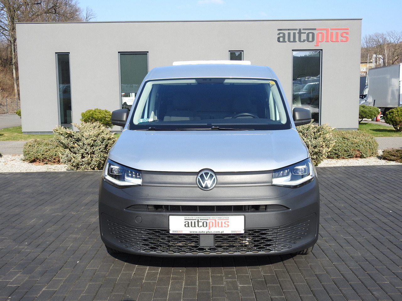 VOLKSWAGEN CADDY REFRIGERATOR VAN -20*C HEATING FUNCTION POWER SUPPLY 230V CRUISE CONTROL LED LIGHTS AIR CONDITIONING 100HP - Véhicule utilitaire frigorifique: photos 5 VOLKSWAGEN CADDY REFRIGERATOR VAN -20*C HEATING FUNCTION POWER SUPPLY 230V CRUISE CONTROL LED LIGHTS AIR CONDITIONING 100HP - Véhicule utilitaire frigorifique: photos 5