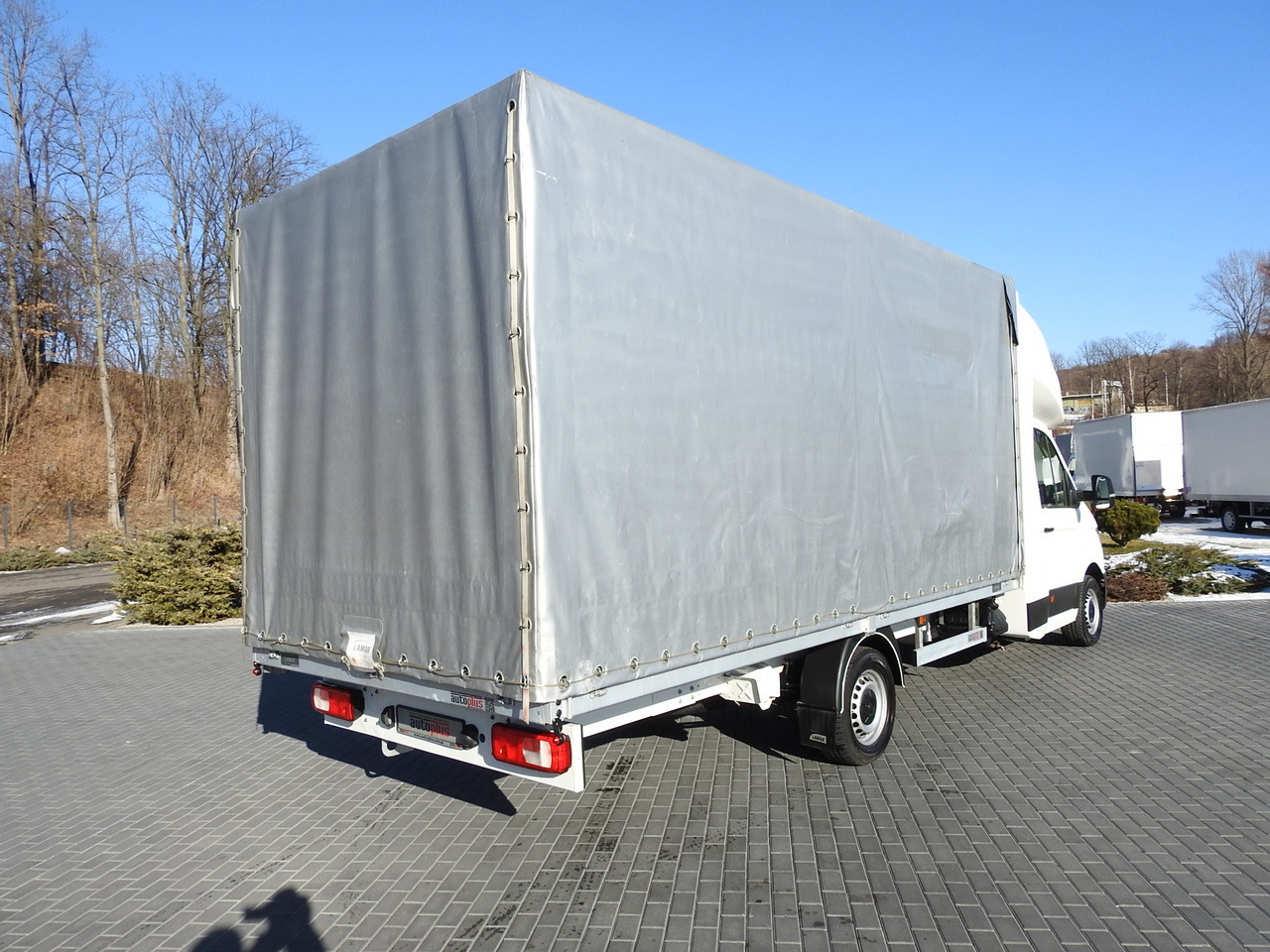 VOLKSWAGEN CRAFTER TARPAULIN 10 PALLETS WEBASTO CRUISE CONTROL AIR CONDITIONING LED LIGHTS PNEUMATICS 180HP - Véhicule utilitaire plateau baché: photos 3 VOLKSWAGEN CRAFTER TARPAULIN 10 PALLETS WEBASTO CRUISE CONTROL AIR CONDITIONING LED LIGHTS PNEUMATICS 180HP - Véhicule utilitaire plateau baché: photos 3
