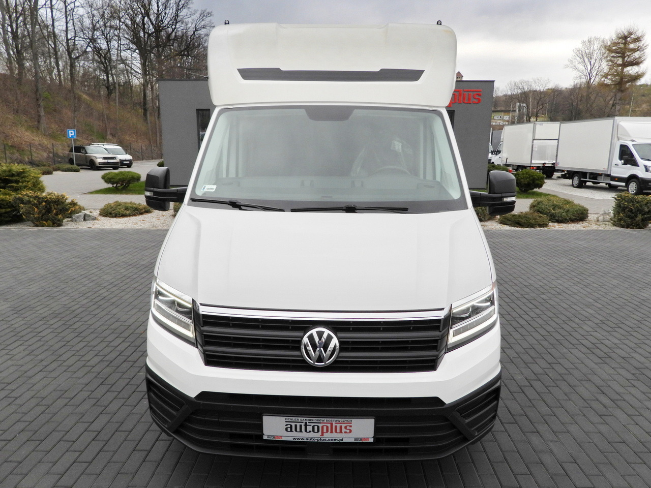 VOLKSWAGEN CRAFTER TARPAULIN 10 PALLETS WEBASTO CRUISE CONTROL LED LIGHTS 180HP - Véhicule utilitaire plateau baché: photos 5 VOLKSWAGEN CRAFTER TARPAULIN 10 PALLETS WEBASTO CRUISE CONTROL LED LIGHTS 180HP - Véhicule utilitaire plateau baché: photos 5