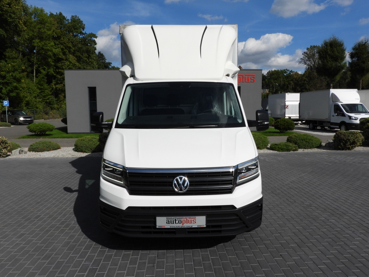 VOLKSWAGEN CRAFTER TARPAULIN LIFT 8 PALLETS CRUISE CONTROL LED LIGHTS TWIN WHEELS AIR CONDITIONING 180HP - Véhicule utilitaire plateau baché: photos 5 VOLKSWAGEN CRAFTER TARPAULIN LIFT 8 PALLETS CRUISE CONTROL LED LIGHTS TWIN WHEELS AIR CONDITIONING 180HP - Véhicule utilitaire plateau baché: photos 5