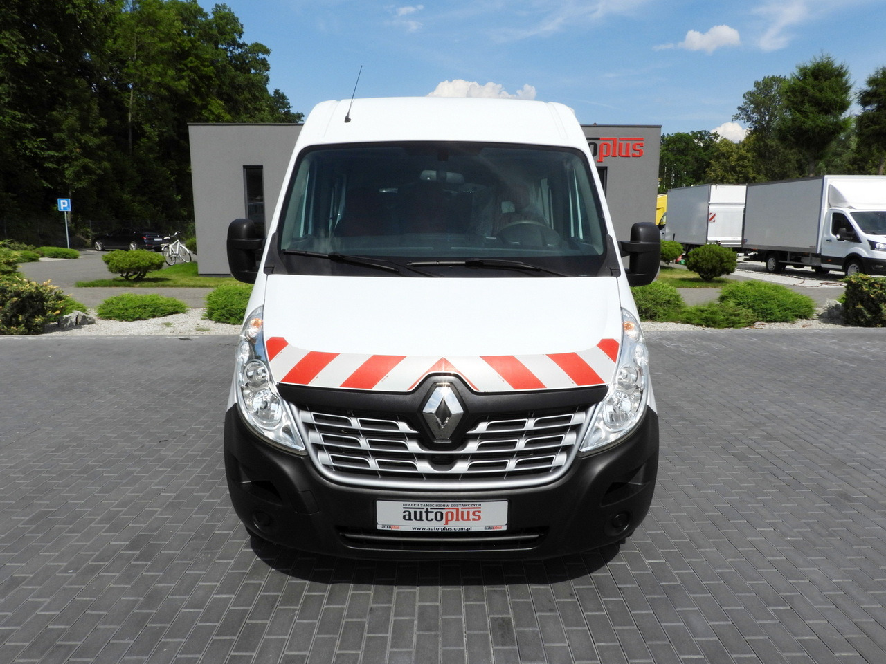 Véhicule utilitaire RENAULT MASTER BOX DELIVERY VAN 7 SEATS CRUISE CONTROL TWIN WHEELS AIR CONDITIONING  145HP: photos 5