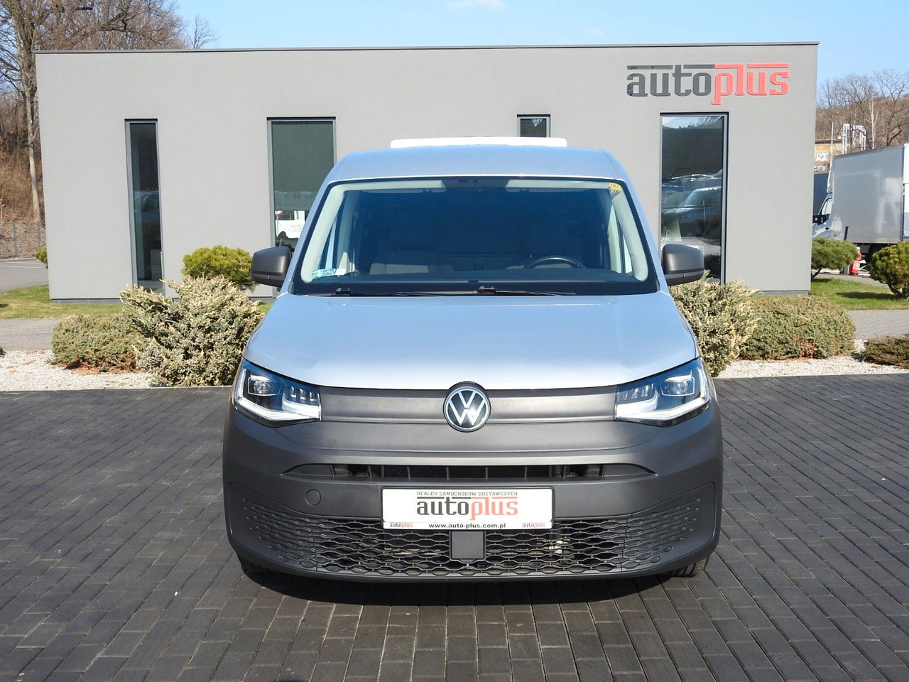 Volkswagen CADDY KÜHLKASTENWAGEN -20*C HEIZFUNKTION A/C - Véhicule utilitaire frigorifique: photos 5 Volkswagen CADDY KÜHLKASTENWAGEN -20*C HEIZFUNKTION A/C - Véhicule utilitaire frigorifique: photos 5