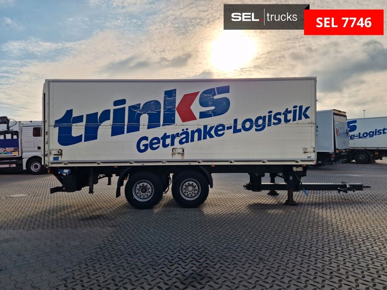 Böse BTA 7.3 / Ladebordwand / 2 Achsen - Tandem - Remorque pour le transport de boissons: photos 4 Böse BTA 7.3 / Ladebordwand / 2 Achsen - Tandem - Remorque pour le transport de boissons: photos 4