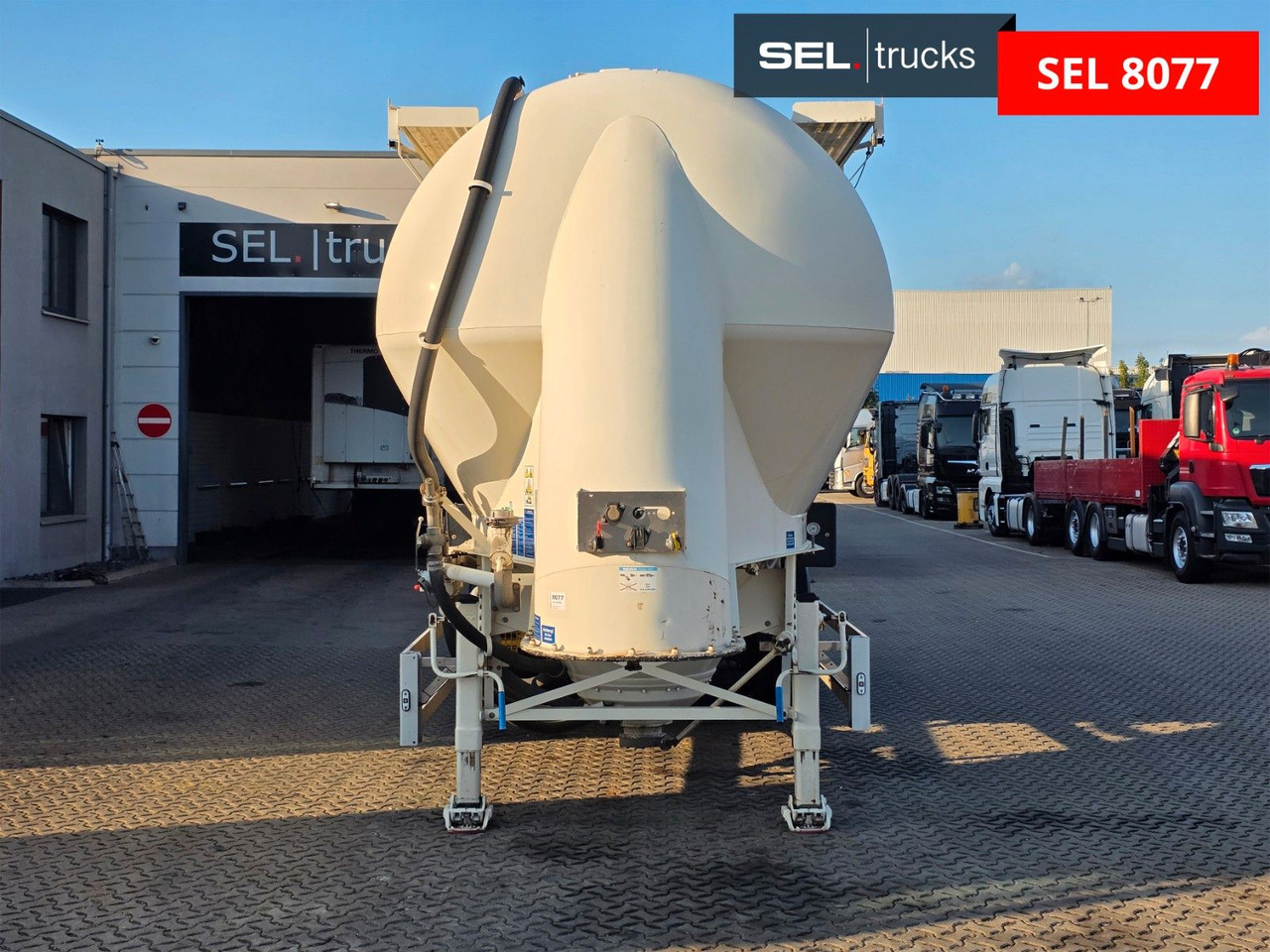 Feldbinder EUT 40.3/7645/A/2 / 1 Kammer - Citerne pulvérulente: photos 2 Feldbinder EUT 40.3/7645/A/2 / 1 Kammer - Citerne pulvérulente: photos 2