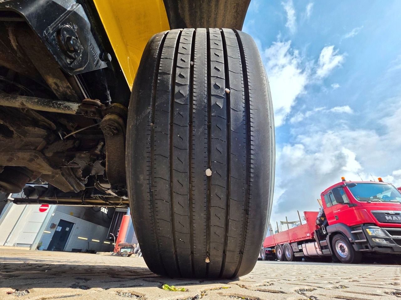 Citerne pulvérulente Feldbinder EUT 58.2 / 58 m3: photos 27 Citerne pulvérulente Feldbinder EUT 58.2 / 58 m3: photos 27