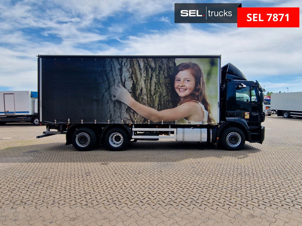 Iveco Stralis 400 / Staplerhalterung / Lenk-Liftachse - Camion à rideaux coulissants: photos 4 Iveco Stralis 400 / Staplerhalterung / Lenk-Liftachse - Camion à rideaux coulissants: photos 4