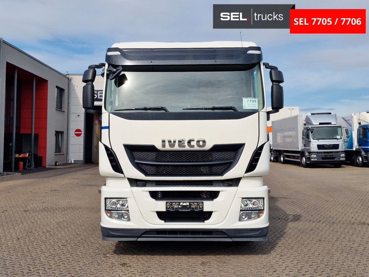 Iveco Stralis 420 / Intarder / Ldbw / Lenkachse - Camion pour le transport de boissons: photos 2 Iveco Stralis 420 / Intarder / Ldbw / Lenkachse - Camion pour le transport de boissons: photos 2