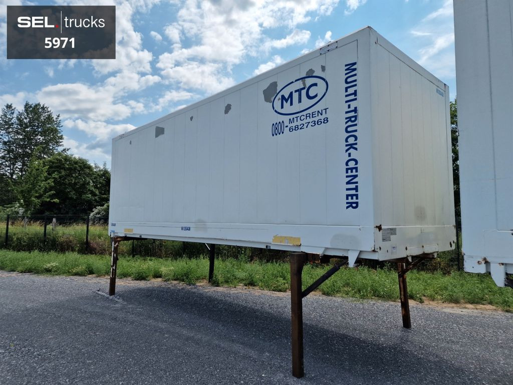 Krone WK 7.3 RSTG / Textil / Koffer / Rolltor Krone WK 7.3 RSTG / Textil / Koffer / Rolltor - Carrosserie fourgon: photos 1 Krone WK 7.3 RSTG / Textil / Koffer / Rolltor Krone WK 7.3 RSTG / Textil / Koffer / Rolltor - Carrosserie fourgon: photos 1