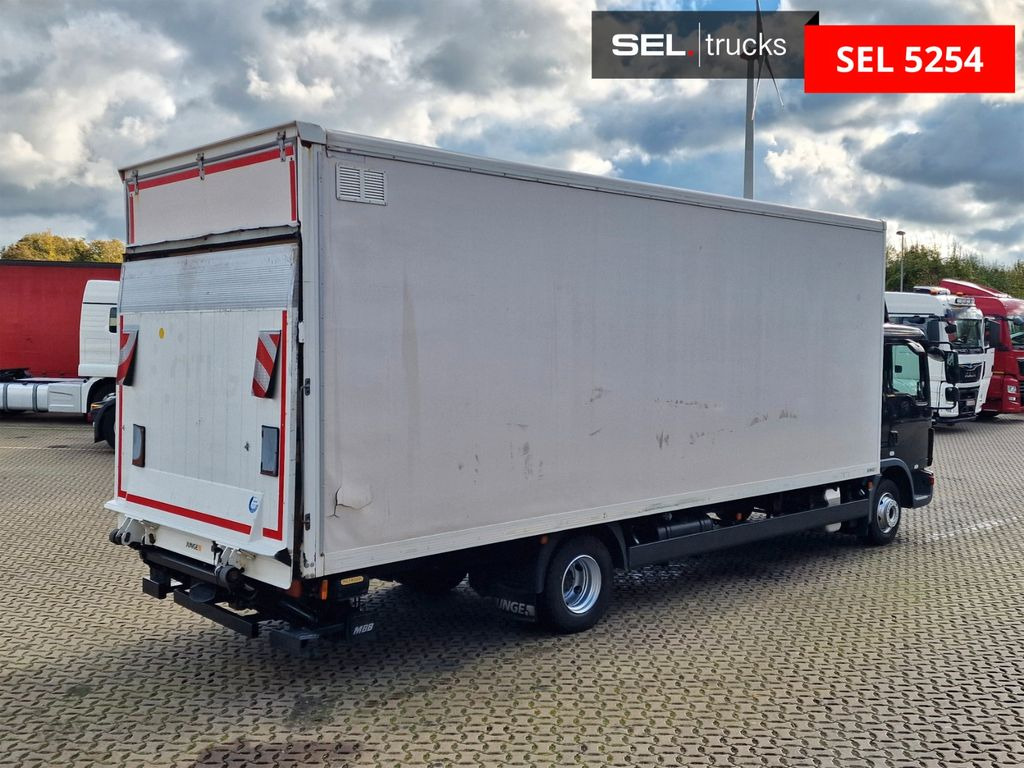 MAN TGL 12.220 4X2 BL / Ladebordwand - Camion fourgon: photos 5 MAN TGL 12.220 4X2 BL / Ladebordwand - Camion fourgon: photos 5