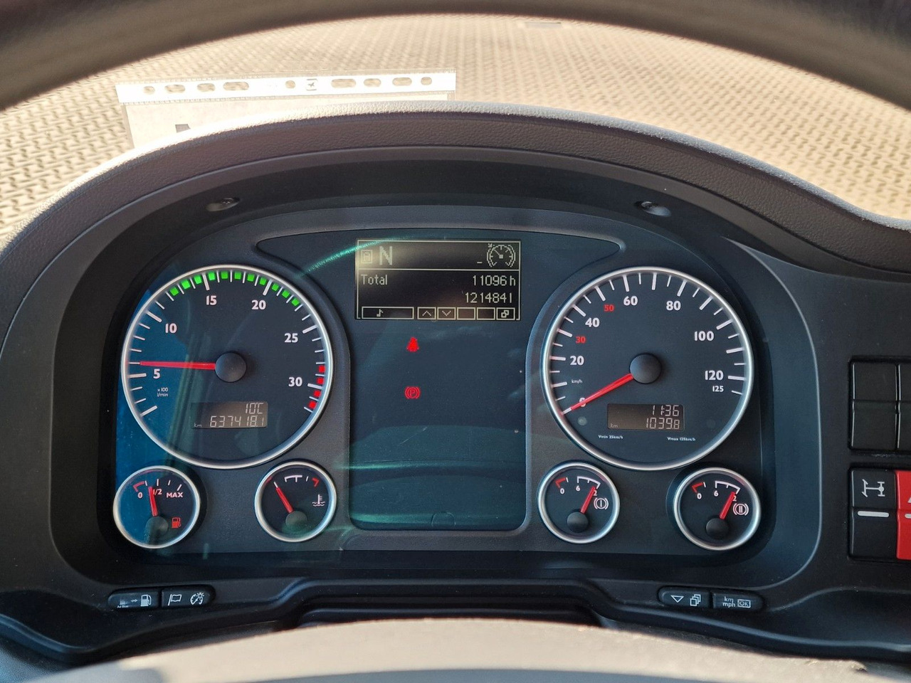 Camion frigorifique MAN TGL 12.250 4X2 BL / Ladebordwand: photos 24 Camion frigorifique MAN TGL 12.250 4X2 BL / Ladebordwand: photos 24