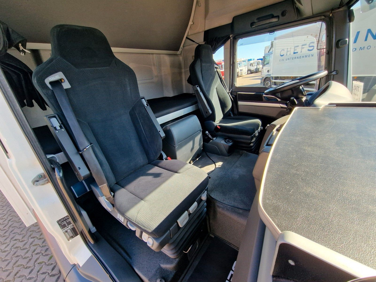 Camion frigorifique MAN TGL 12.250 4X2 BL / Ladebordwand: photos 19 Camion frigorifique MAN TGL 12.250 4X2 BL / Ladebordwand: photos 19