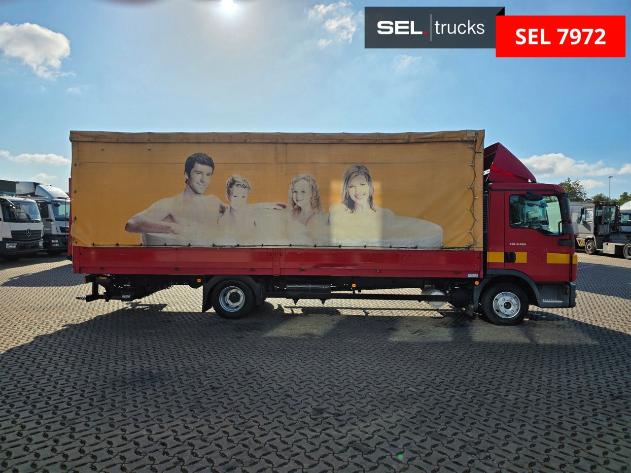 MAN TGL 8.180 4X2 BL / Ladebordwand / Rückfahrkamera - Véhicule utilitaire plateau baché: photos 4 MAN TGL 8.180 4X2 BL / Ladebordwand / Rückfahrkamera - Véhicule utilitaire plateau baché: photos 4