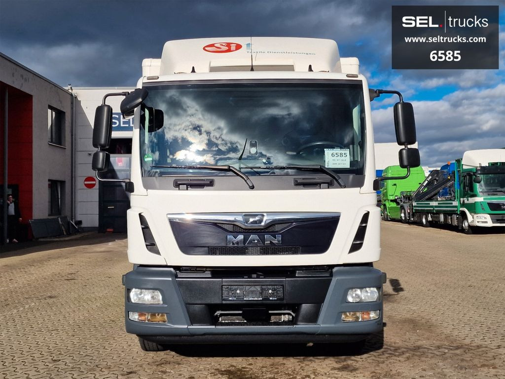 MAN TGM 15.290 4x2 BL / Ladebordwand - Camion fourgon: photos 2 MAN TGM 15.290 4x2 BL / Ladebordwand - Camion fourgon: photos 2