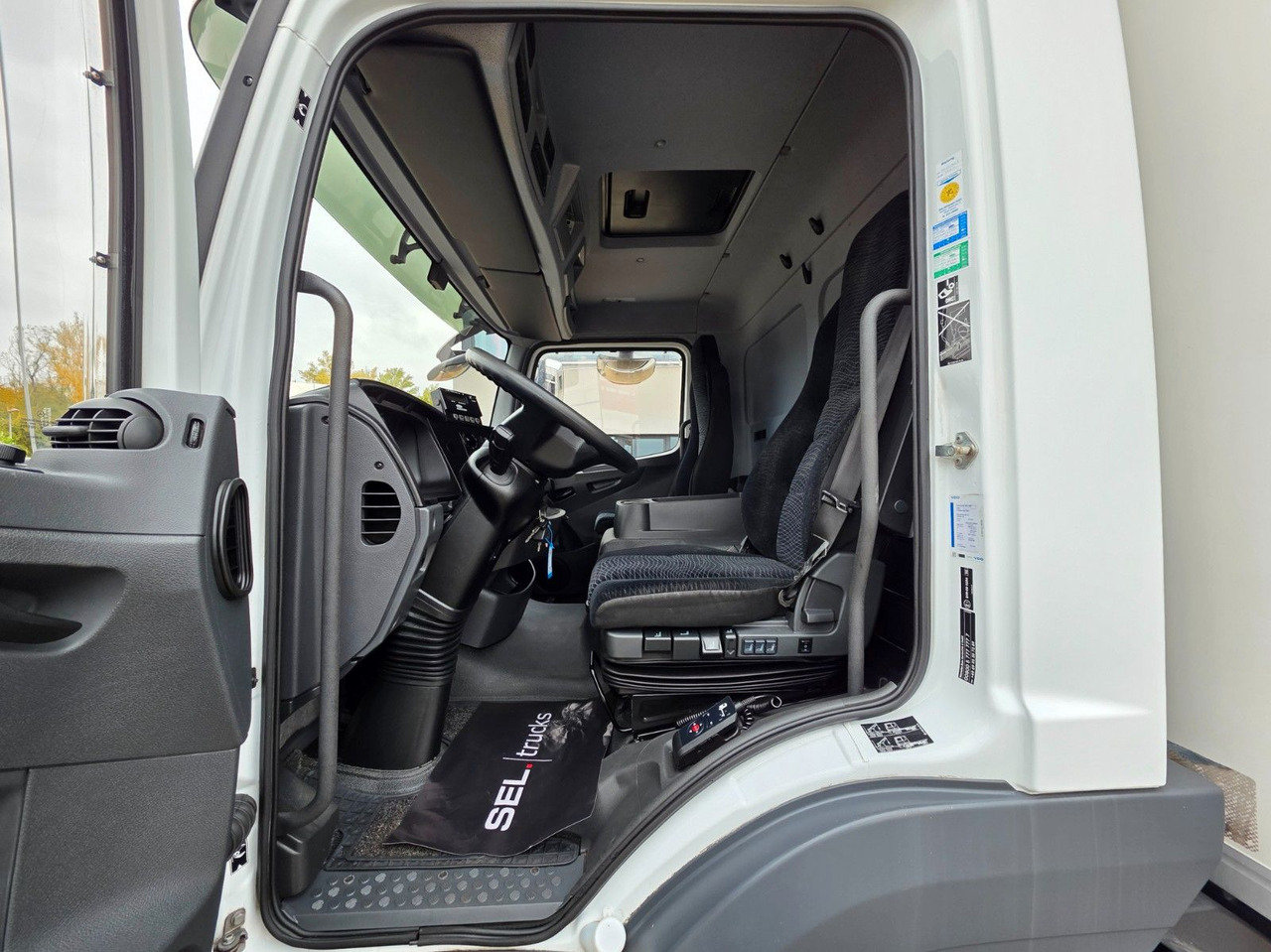 Camion frigorifique Mercedes-Benz Atego 1523 / LBW / ROHRBAHN/ Carrier: photos 30