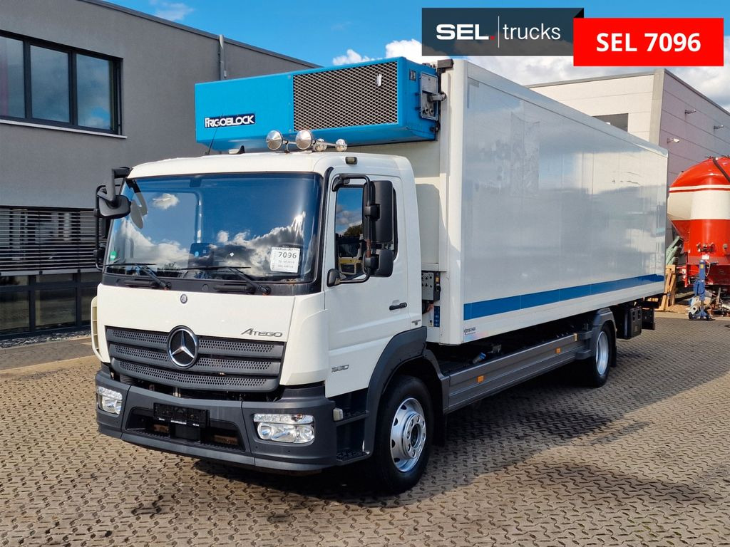 Mercedes-Benz Atego 1530 / Doppelverdampfer / Ladebordwand - Camion frigorifique: photos 1 Mercedes-Benz Atego 1530 / Doppelverdampfer / Ladebordwand - Camion frigorifique: photos 1