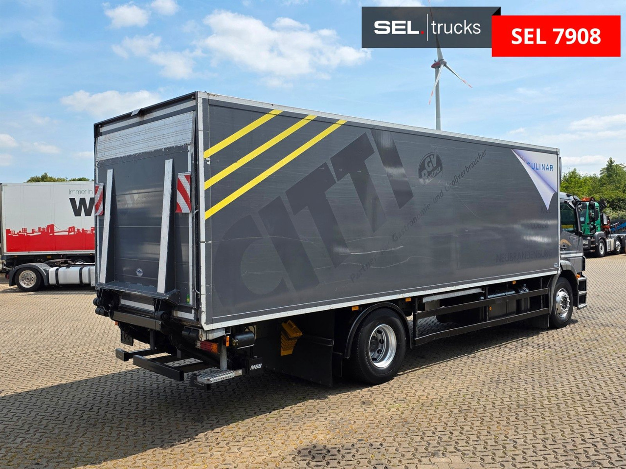 Mercedes-Benz Axor 1824L / Ladebordwand / Carrier Supra 950Mt - Camion frigorifique: photos 5 Mercedes-Benz Axor 1824L / Ladebordwand / Carrier Supra 950Mt - Camion frigorifique: photos 5