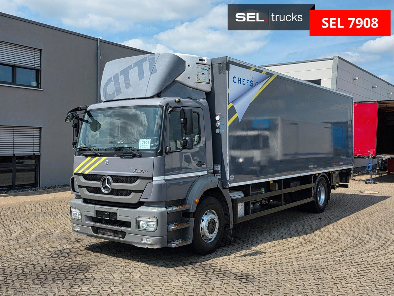 Mercedes-Benz Axor 1824L / Ladebordwand / Carrier Supra 950Mt - Camion frigorifique: photos 1 Mercedes-Benz Axor 1824L / Ladebordwand / Carrier Supra 950Mt - Camion frigorifique: photos 1