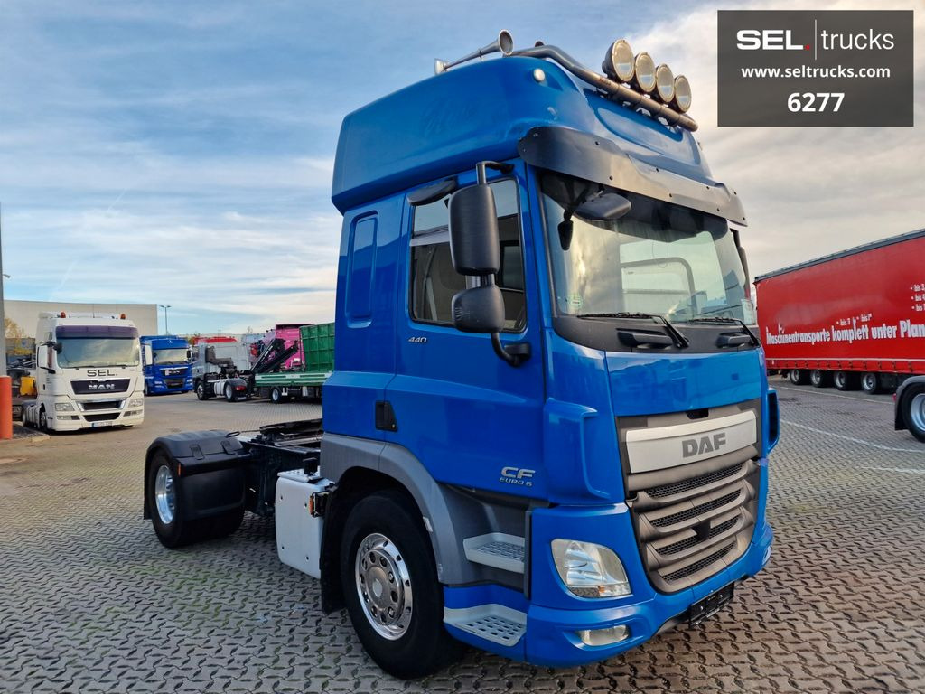 DAF CF 440 FT / ZF Intarder / Nebenantrieb - Tracteur routier: photos 1 DAF CF 440 FT / ZF Intarder / Nebenantrieb - Tracteur routier: photos 1