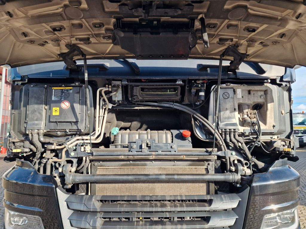 Tracteur routier MAN ZF Intarder / Alu-Felgen / D38 MAN TGX 18.540 ZF Intarder / Alu-Felgen / D38: photos 15 Tracteur routier MAN ZF Intarder / Alu-Felgen / D38 MAN TGX 18.540 ZF Intarder / Alu-Felgen / D38: photos 15