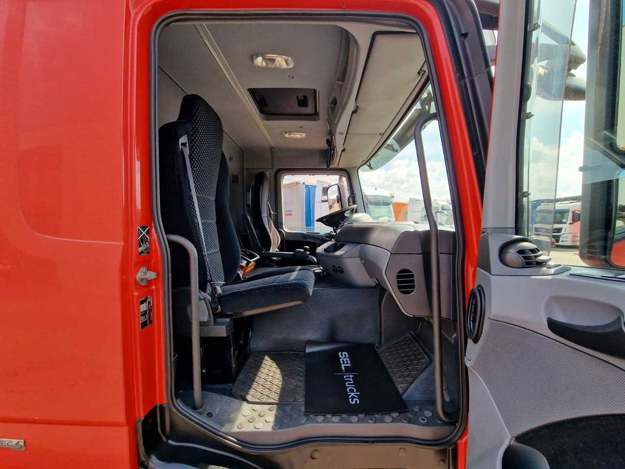 Tracteur routier Mercedes-Benz Actros 1844 / Retarder / Fernbedienung /  Atlas: photos 18