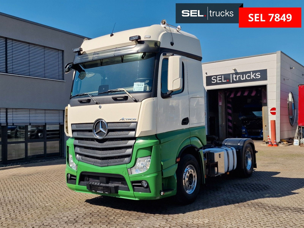 Mercedes-Benz Actros 1846 / Retarder / Kompressor / 6D - Tracteur routier: photos 1 Mercedes-Benz Actros 1846 / Retarder / Kompressor / 6D - Tracteur routier: photos 1