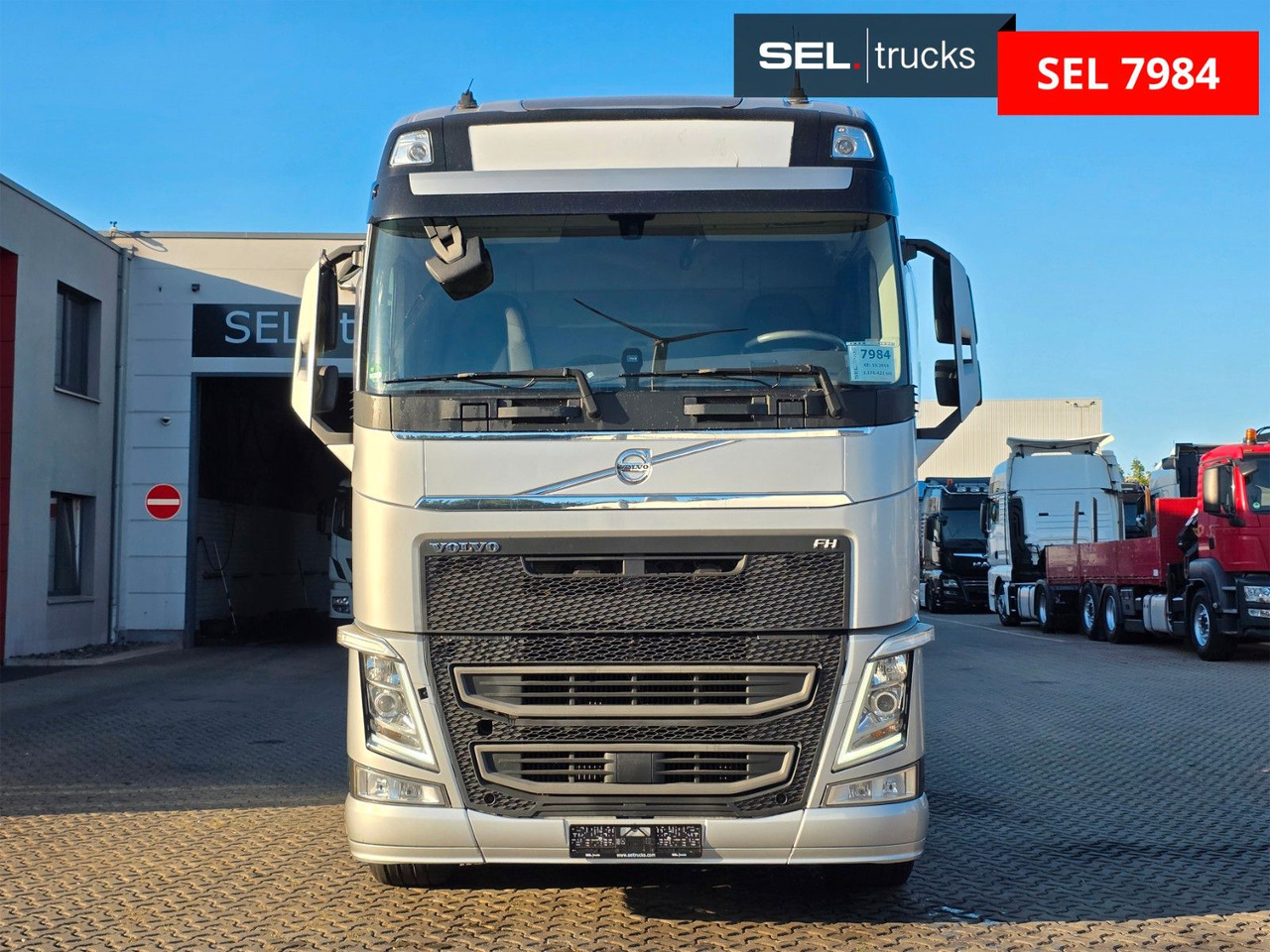 Volvo FH 460 / Nebenabtrieb / Standklimaanlage - Tracteur routier: photos 2 Volvo FH 460 / Nebenabtrieb / Standklimaanlage - Tracteur routier: photos 2