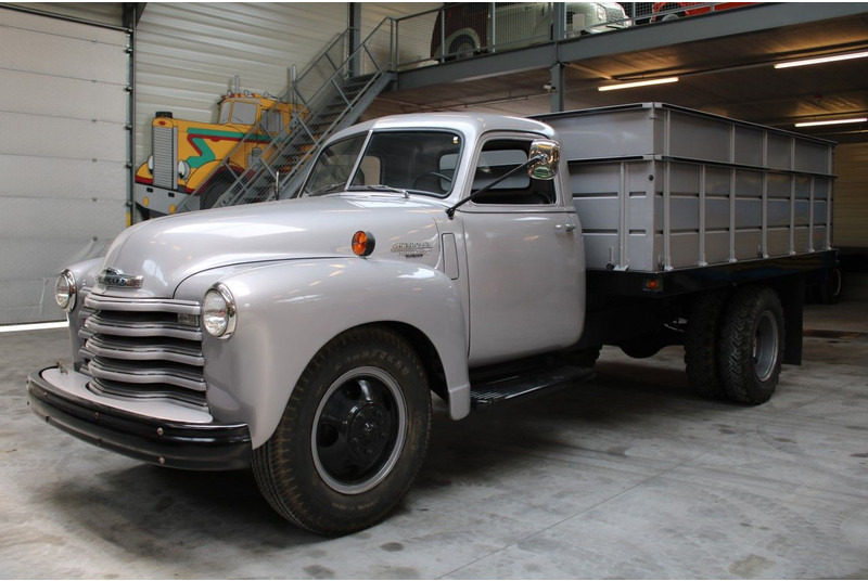 Chevrolet Loadmaster - Camion benne: photos 1 Chevrolet Loadmaster - Camion benne: photos 1