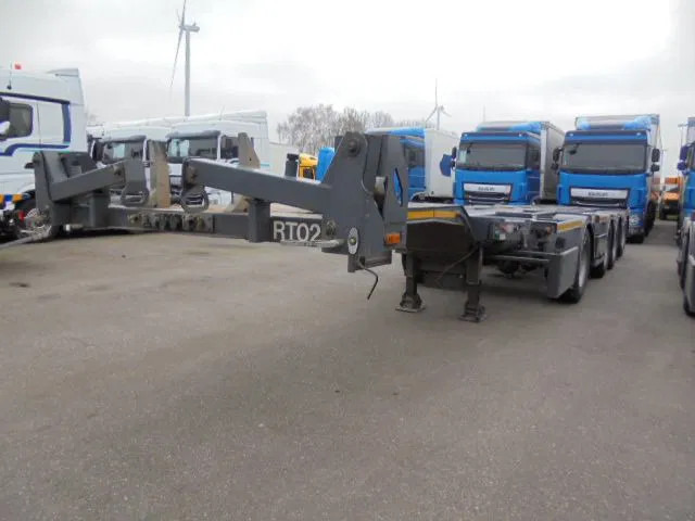 D-Tec CT-53-04D - Semi-remorque porte-conteneur/ Caisse mobile: photos 1 D-Tec CT-53-04D - Semi-remorque porte-conteneur/ Caisse mobile: photos 1