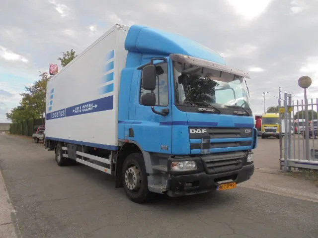 DAF CF 65 220 NL KENTEKEN - Camion fourgon: photos 3 DAF CF 65 220 NL KENTEKEN - Camion fourgon: photos 3