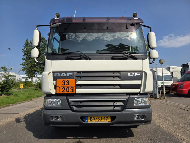 DAF CF 75 310 6X2 NL TRUCK - Camion citerne: photos 2 DAF CF 75 310 6X2 NL TRUCK - Camion citerne: photos 2