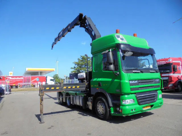 DAF CF 85.360 FTN 6X2 NL TRUCK - Camion grue: photos 3 DAF CF 85.360 FTN 6X2 NL TRUCK - Camion grue: photos 3
