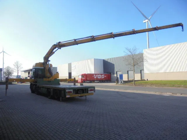 DAF CF 85 410 8X2 HIAB 422/5 HI PRO NL TRUCK - Camion grue: photos 4 DAF CF 85 410 8X2 HIAB 422/5 HI PRO NL TRUCK - Camion grue: photos 4