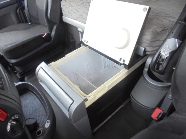 Camion à rideaux coulissants DAF XF 410 6X2 NL TRUCK TUV 03-26: photos 12 Camion à rideaux coulissants DAF XF 410 6X2 NL TRUCK TUV 03-26: photos 12