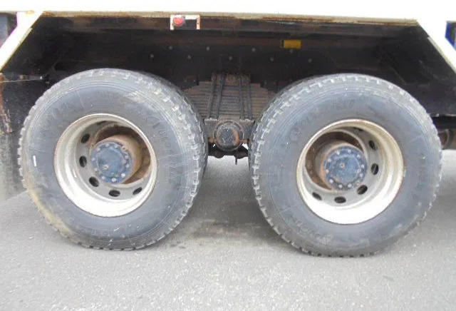 Diversen SPECIAAL EXPORT PRICE FOTON DAIMLER TX 3234 6X4 - Camion benne: photos 5 Diversen SPECIAAL EXPORT PRICE FOTON DAIMLER TX 3234 6X4 - Camion benne: photos 5