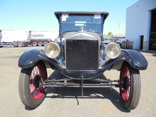 Ford Model T RUNABOUT - Berline: photos 2 Ford Model T RUNABOUT - Berline: photos 2