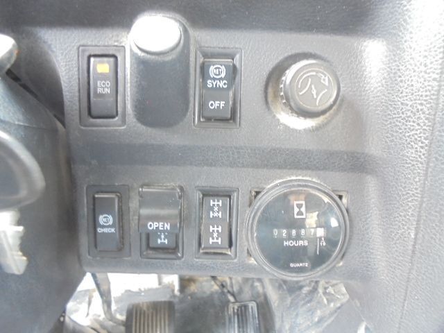 Crédit-bail Hino 700 6X4 Hino 700 6X4: photos 20